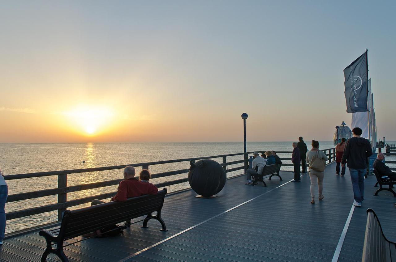 Hausnora - Zingst Daire Dış mekan fotoğraf